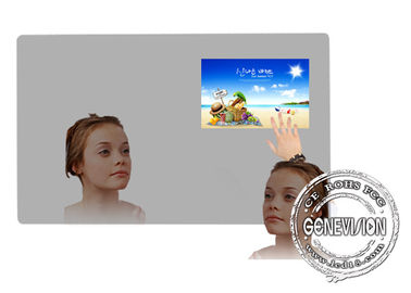 Signage de Digital de la publicité de miroir de 43 pouces avec le joueur de la salle de bains TV de Wifi et le capteur à télécommande de corps