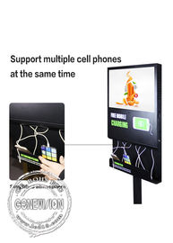 Signage d'USB Android Wifi Digital d'écran de la publicité d'affichage à cristaux liquides de 21,5 pouces avec la station de charge et le logiciel à télécommande
