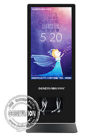 totem d'écran de la publicité du Signage 55inch de Digital de kiosque de station de charge de téléphone portable de 4K FHD