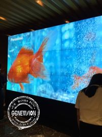 Écran visuel 0.44mm sans couture d'affichage à cristaux liquides de Signage de Digital de mur d'encadrement ultra étroit 55 pouces d'intérieur